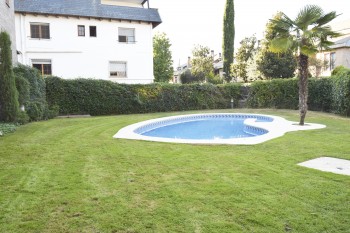 Ref. 1489 - Fantástico piso con piscina junto FFCC Sant Cugat